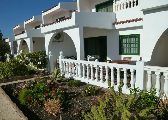 Costa Antigua Apartment *