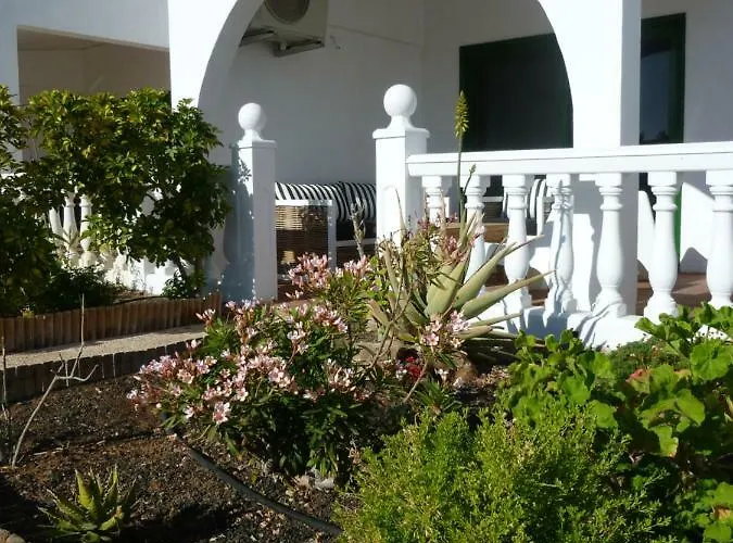 Апартаменты Costa Antigua Коста-де-Антигуа